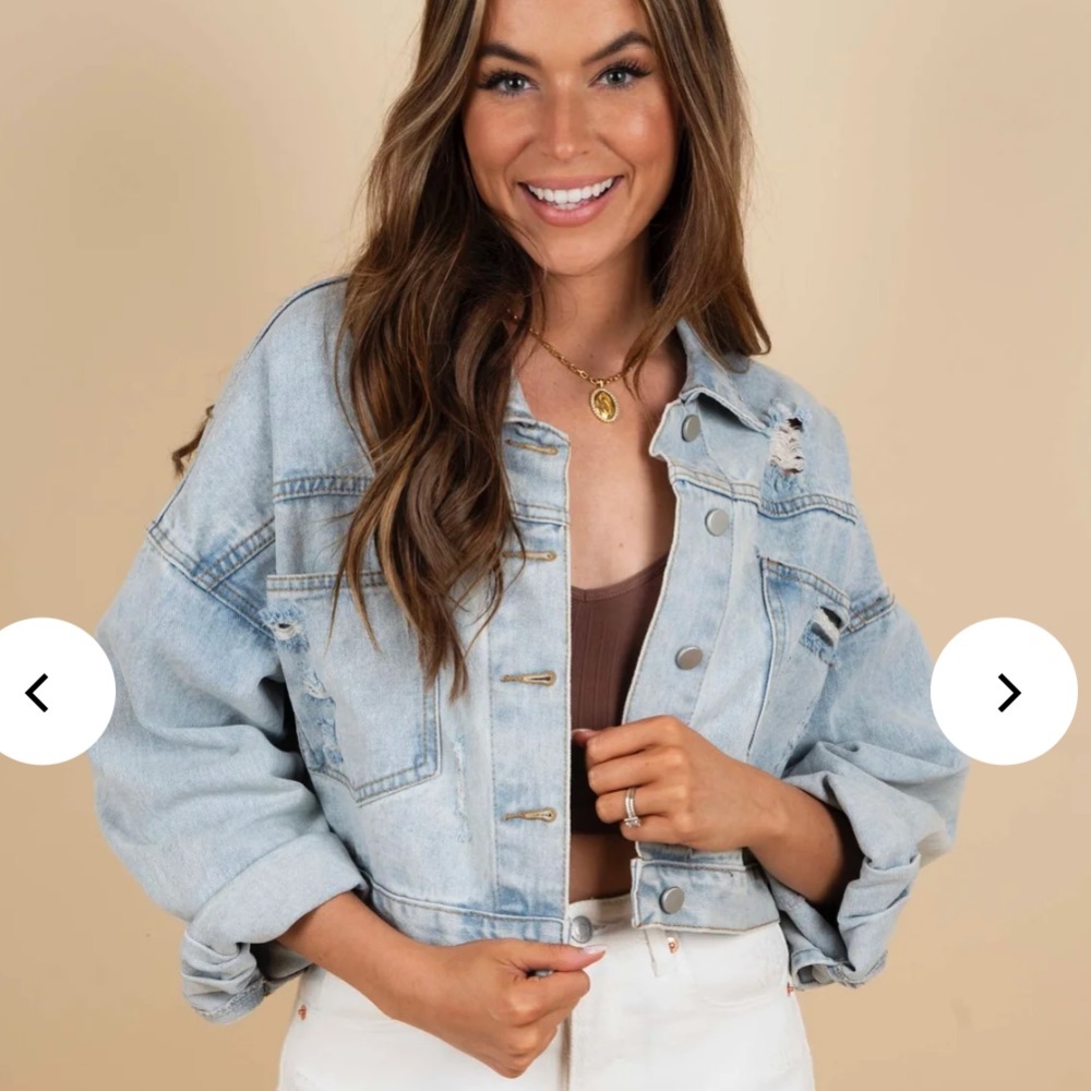 Bling Jean Jacket 🪩💖 - Picture 4 of 11